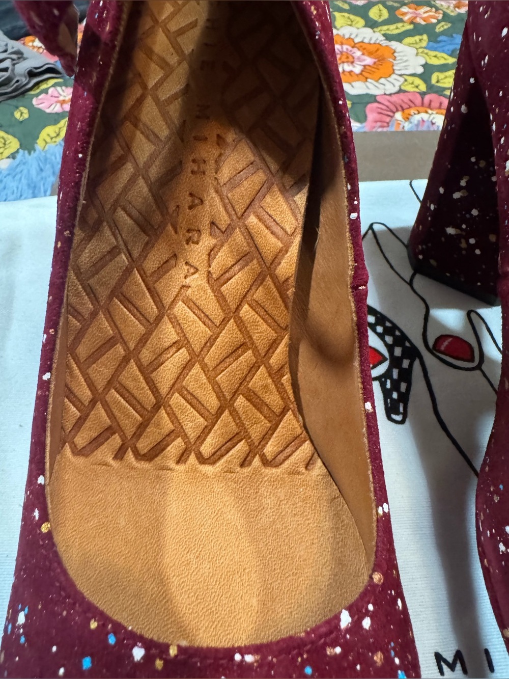 NIB Chie Mihara Liuma Suede Platform Heels In Size 39 - Picture 7 of 16